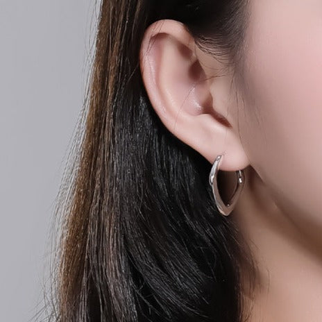 Janaé Small Square Hoops