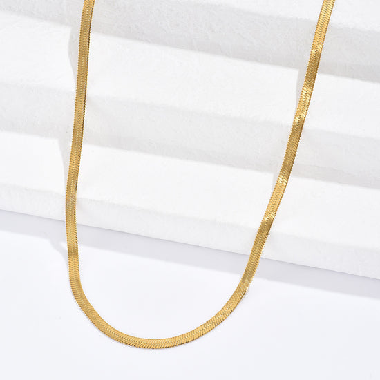 Lorelei Herringbone Chain Necklace